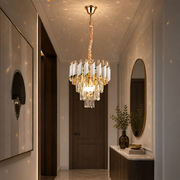 Crystal Chandelier VERSAILLES Petito 3xE14, Διάμετρος 30cm, Γυαλιστερό χρυσό και λευκό, ρυθμιζόμενο ύψος, μεταλλικοί και κρυστάλλινοι πολυέλαιοι κρύσταλλοι Προεπιλεγμένος τίτλος Alessandro Design