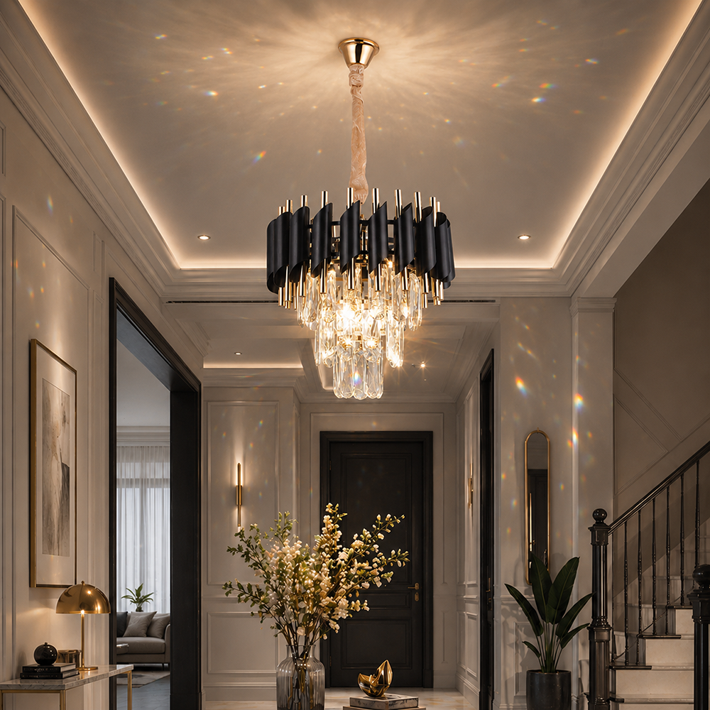 Crystal Chandelier VERSAILLES Petito 3xE14, Διάμετρος 30cm, Γυαλιστερό χρυσό και μαύρο, Ρυθμιζόμενο ύψος Κρυστάλλινος πολυέλαιος Προεπιλεγμένος τίτλος Alessandro Design