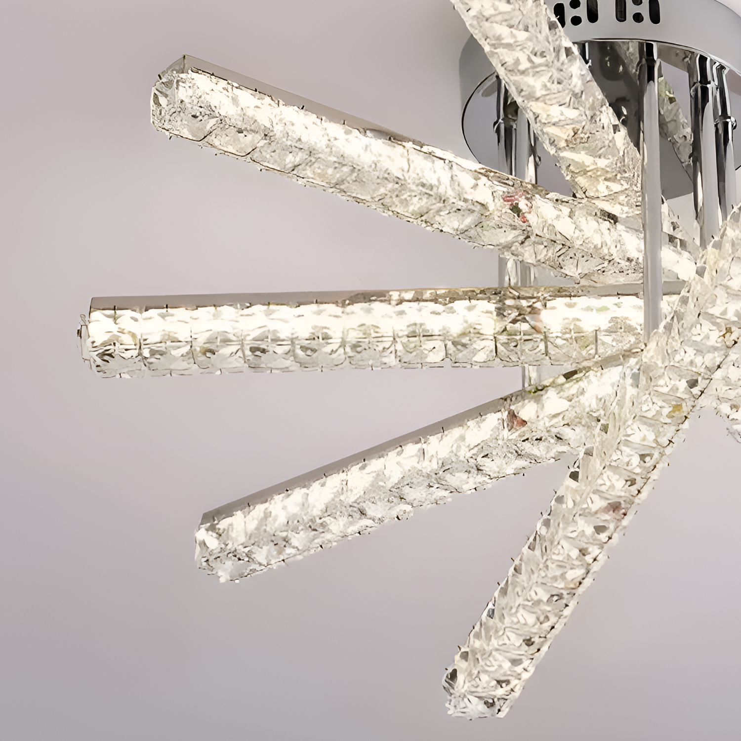 Πολυέλαιος LED με τηλεχειριστήριο LUELLA 79W 5 Στοιχείων, Γραμμικό, Κρύο/Ζεστό/Ουδέτερο φως, Ρυθμιζόμενο, Ασημί κρύσταλλο LED Πολυέλαιος Προεπιλεγμένος τίτλος Alessandro Design