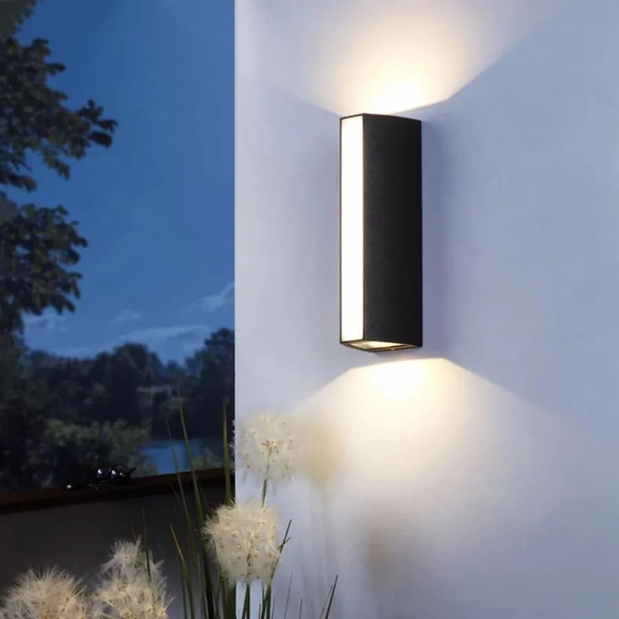 Φωτιστικό τοίχου LED εξωτερικού χώρου Carina, 20W, Μαύρο, 3000K, Μεταλλικό Φώτα τοίχου εξωτερικού χώρου Προεπιλεγμένος τίτλος Alessandro Design