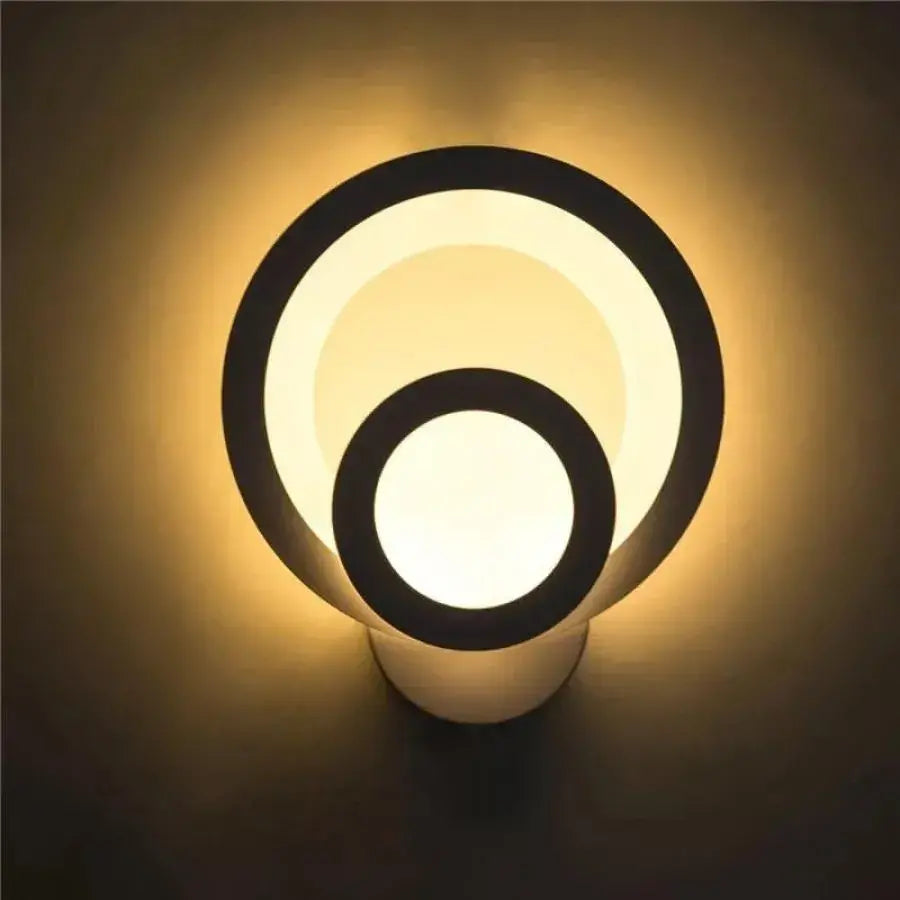Urbanist φωτιστικό τοίχου LED 19W Στρογγυλό Κρύο/Ζεστό/Ουδέτερο φως Ακρυλικό και λευκό μεταλλικό εσωτερικό φωτιστικό τοίχου Προεπιλεγμένος τίτλος Alessandro Design