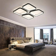 Πολυέλαιος LED με τηλεχειριστήριο DAIKI 69W, 4 τετράγωνα, κρύο/θερμό/ουδέτερο φως, ρυθμιζόμενο, μαύροι πολυέλαιοι LED με τηλεχειριστήριο Προεπιλεγμένος τίτλος Alessandro Design