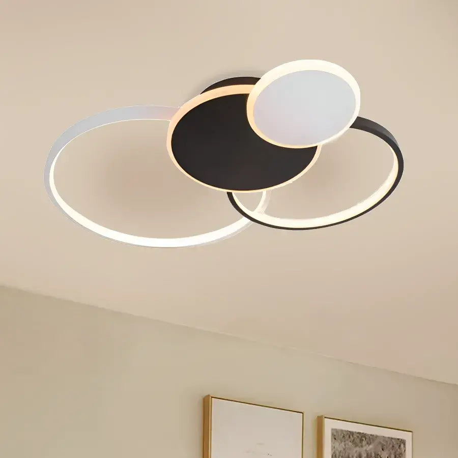 Πολυέλαιος LED με τηλεχειριστήριο KILLIAN 80W, 4 κύκλοι, κρύο/θερμό/ουδέτερο φως, ρυθμιζόμενο, μαύρο λευκό πολυέλαιοι LED με τηλεχειριστήριο Προεπιλεγμένος τίτλος Alessandro Design