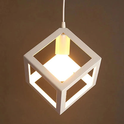 Luster Form Cube, STRUKTUR Cluster, 3xE27, White, Metal Luster Βιομηχανικός προεπιλεγμένος τίτλος Alessandro Design