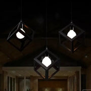 Cube Shape Chandelier, STRUKTUR Linear Trio, 3x E27, Μαύρο, Metal Luster Βιομηχανικός προεπιλεγμένος τίτλος Alessandro Design