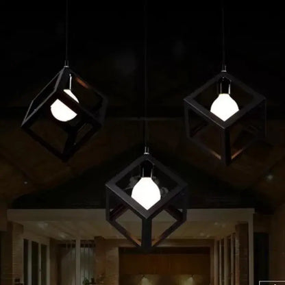 Cube Shape Chandelier, STRUKTUR Linear Trio, 3x E27, Μαύρο, Metal Luster Βιομηχανικός προεπιλεγμένος τίτλος Alessandro Design